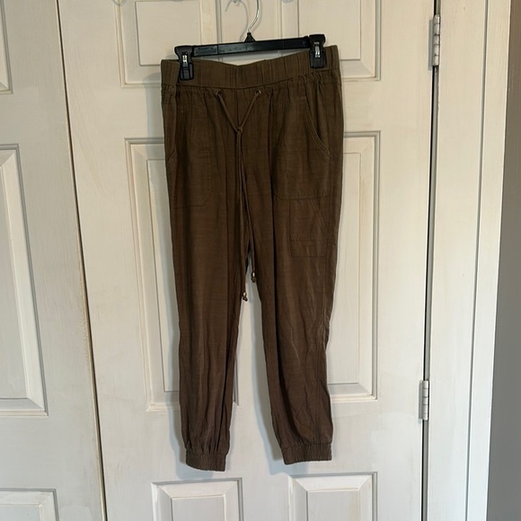 Democracy Size XS Green Pull on pant - Picture 1 of 5
